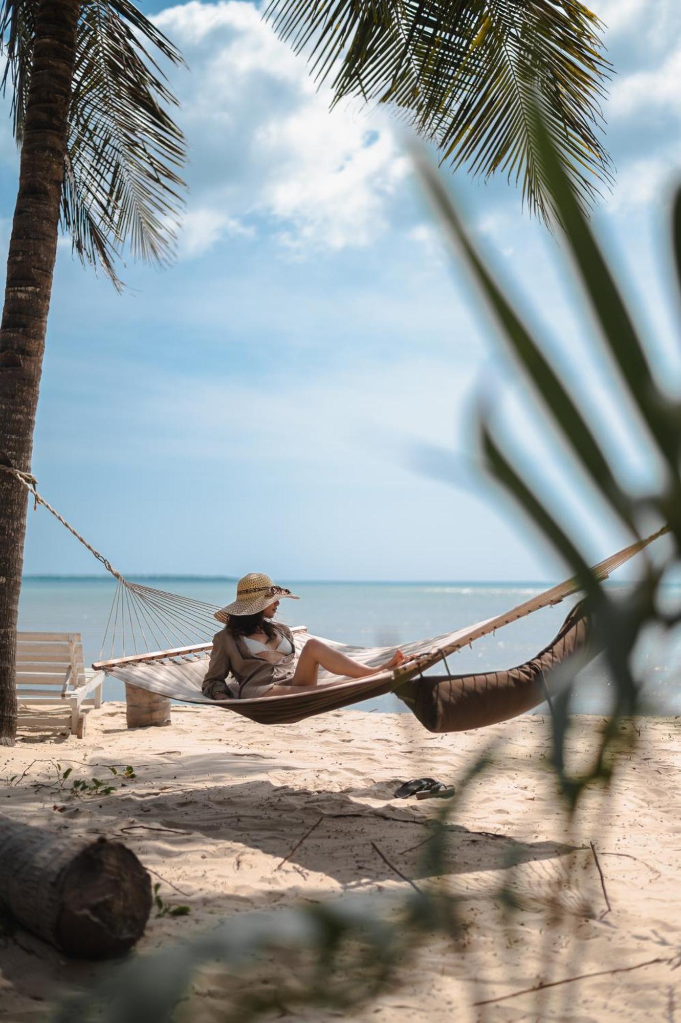 Mwazaro Beach Lodge Shimoni Bagian luar foto