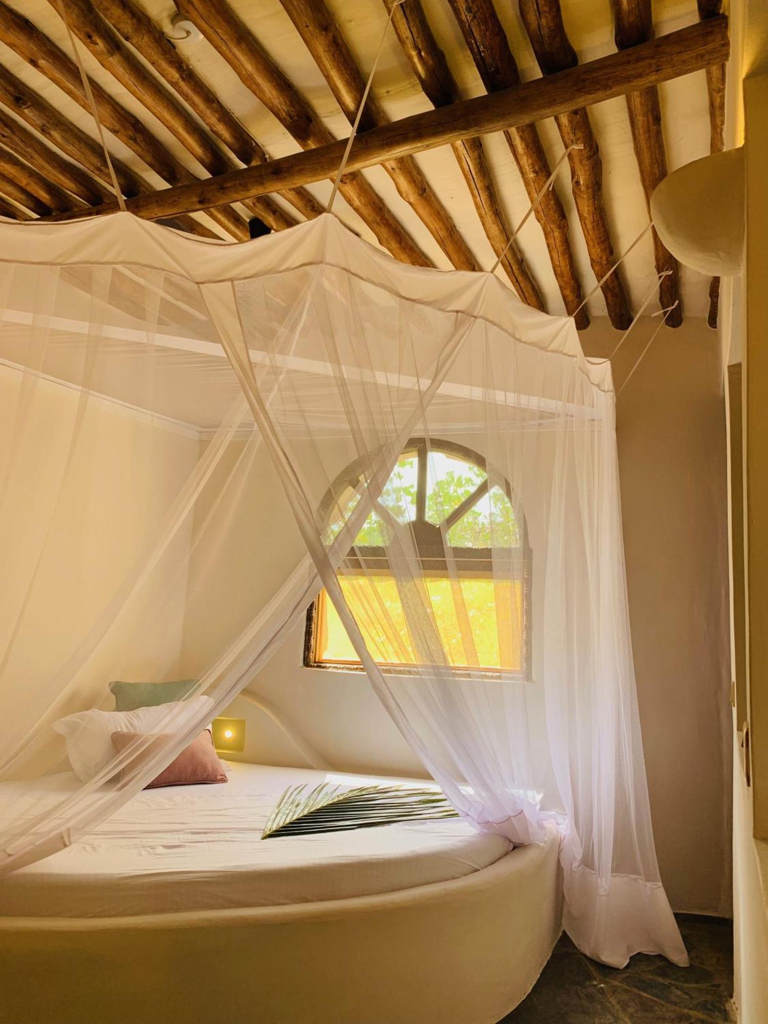 Mwazaro Beach Lodge Shimoni Ruang foto